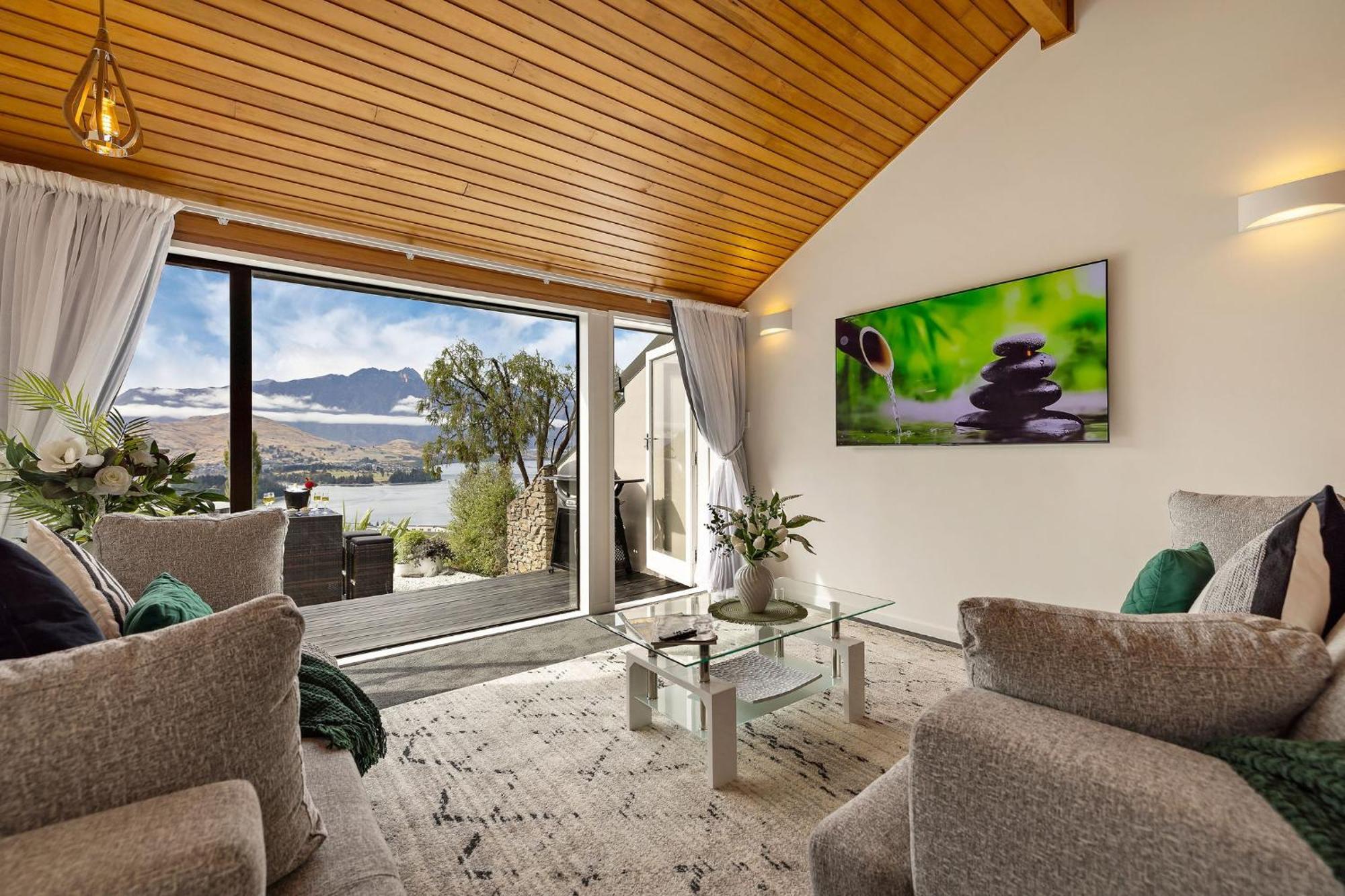 Distinctive Alpine Meadows Apartment ควีนส์ทาวน์ ภายนอก รูปภาพ